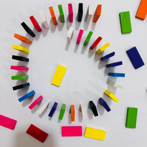 50-Piece Wooden Domino Set – Educational Building & Problem-Solving Game